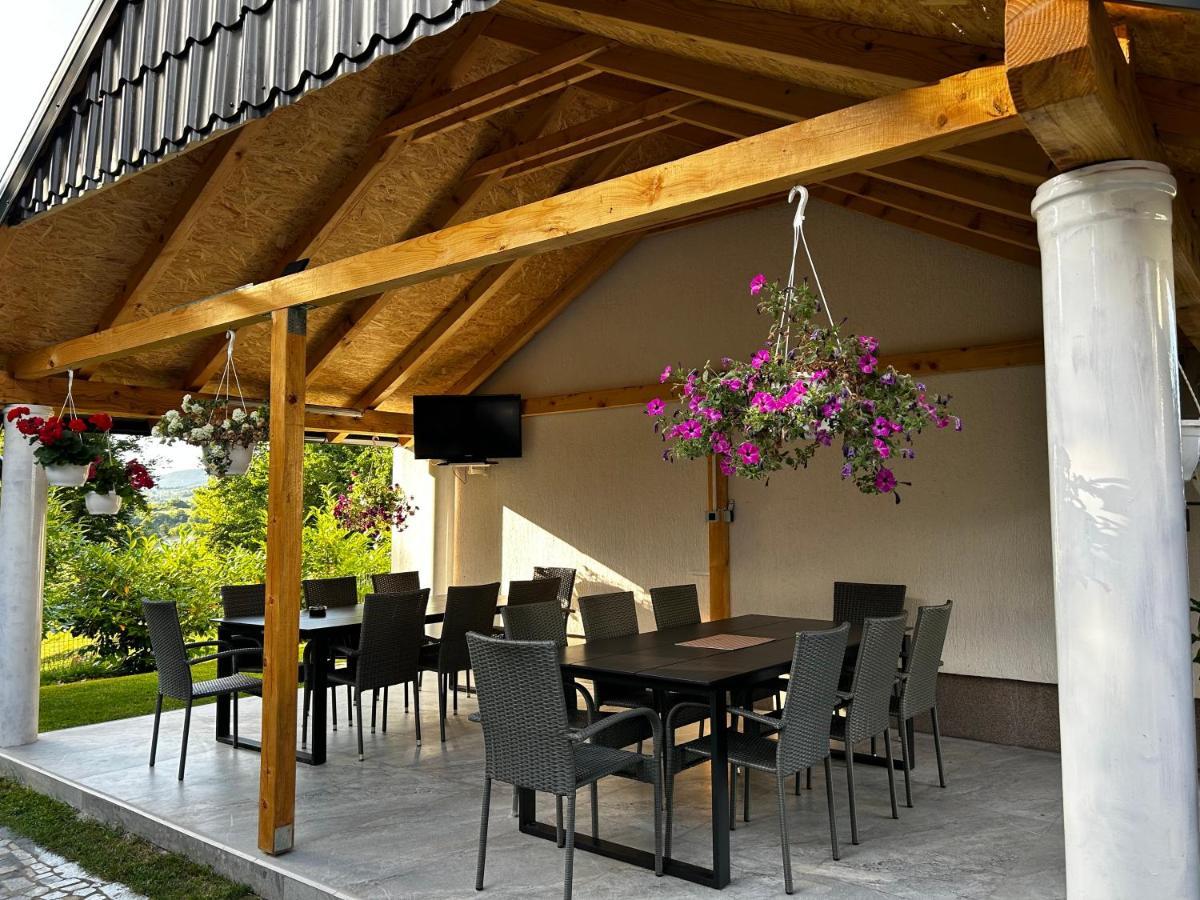 House Mirjana Hotel Smoljanac Exterior photo